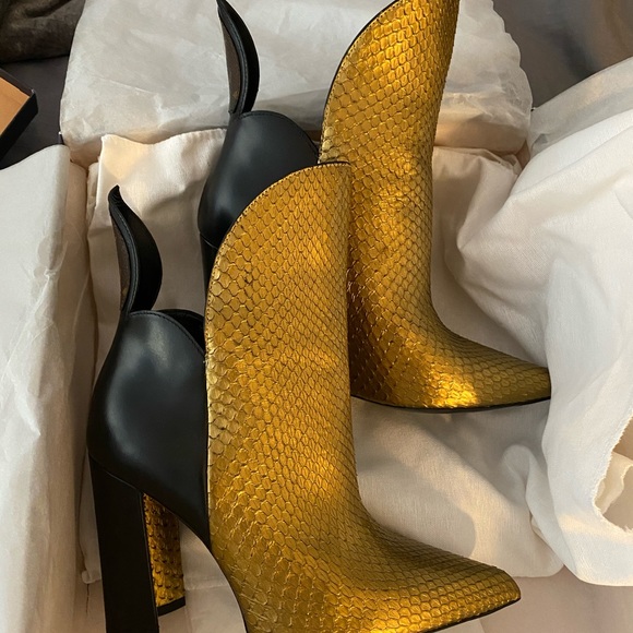 Louis Vuitton ankle boots - Picture 1 of 16